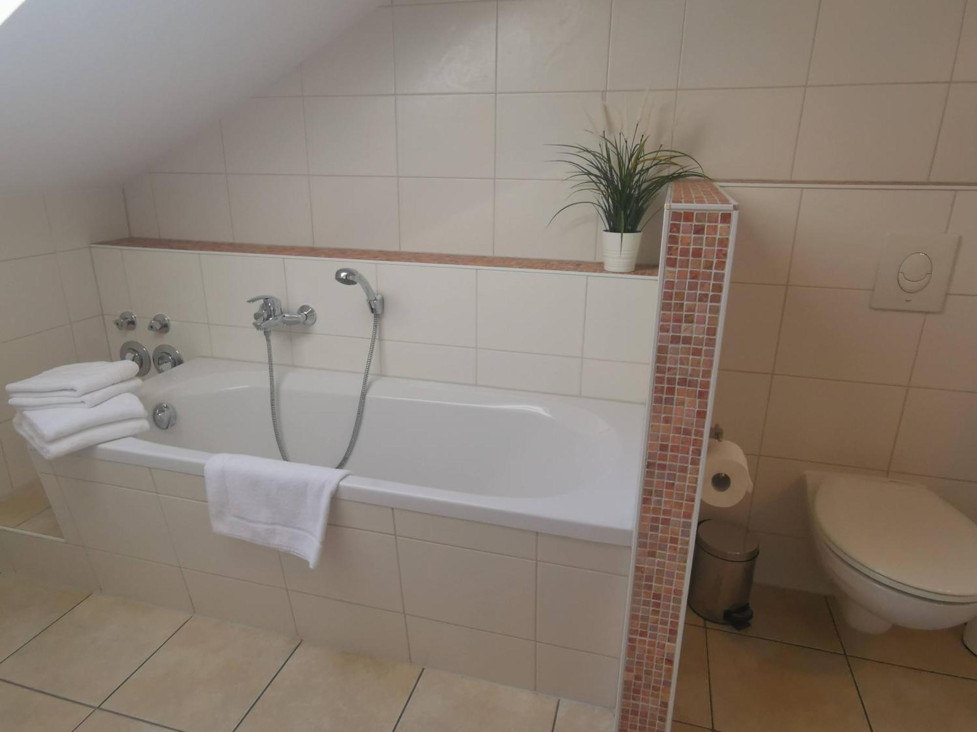 Villa Am Schwanenteich Spremberg Extérieur photo